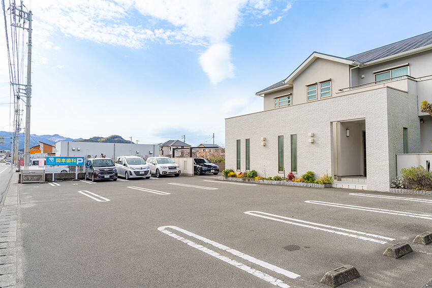 医院西側 第二駐車場